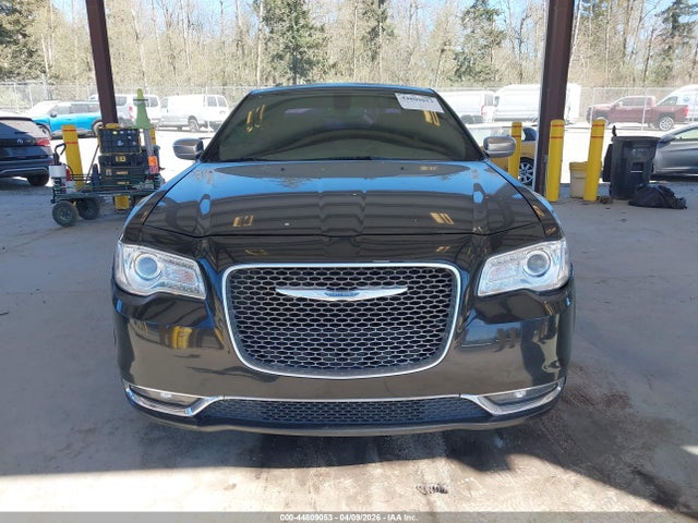 2017 Chrysler 300 C Platinum მანქანა იყიდება აუქციონზე, vin: 2C3CCASG5HH514166, აუქციონის ნომერი: 44809053