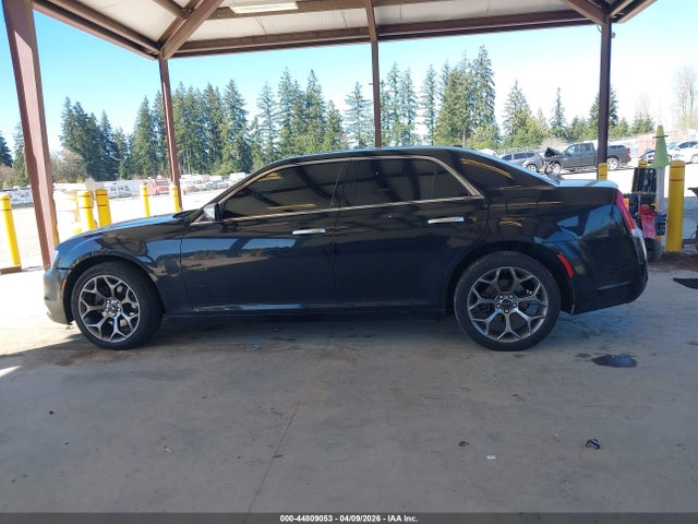 2017 Chrysler 300 C Platinum მანქანა იყიდება აუქციონზე, vin: 2C3CCASG5HH514166, აუქციონის ნომერი: 44809053