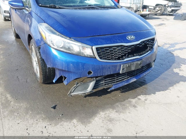 2018 Kia Forte S მანქანა იყიდება აუქციონზე, vin: 3KPFL4A72JE172432, აუქციონის ნომერი: 44809057