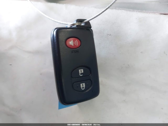 JTDKN3DU4F0432897 Toyota Prius Three