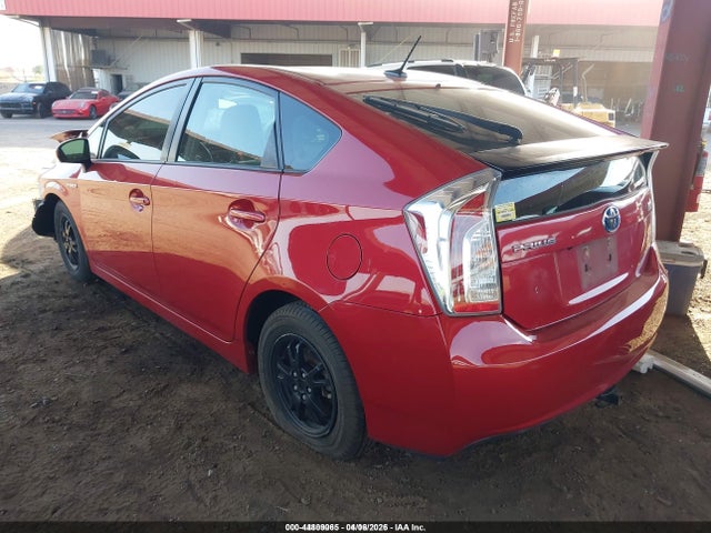 JTDKN3DU4F0432897 Toyota Prius Three