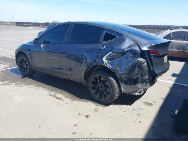 Продажа на аукционе авто 2022 Tesla Model Y Long Range Dual Motor All-wheel Drive, vin: 7SAYGDEE5NF403168, номер лота: 44809090