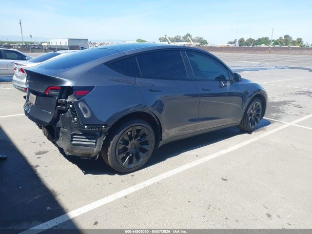 Продажа на аукционе авто 2022 Tesla Model Y Long Range Dual Motor All-wheel Drive, vin: 7SAYGDEE5NF403168, номер лота: 44809090