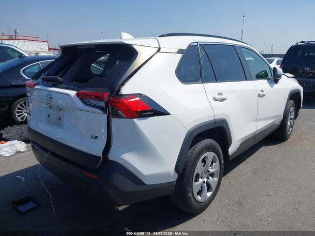 Toyota RAV4 LE 2020 JTMK1RFV9LD059574 Image 4