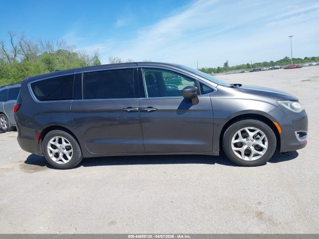 Aukcja sprzedaży 2018 Chrysler Pacifica Touring Plus, vin: 2C4RC1FG2JR125713, numer aukcji: 44809120