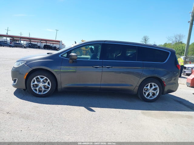 Aukcja sprzedaży 2018 Chrysler Pacifica Touring Plus, vin: 2C4RC1FG2JR125713, numer aukcji: 44809120