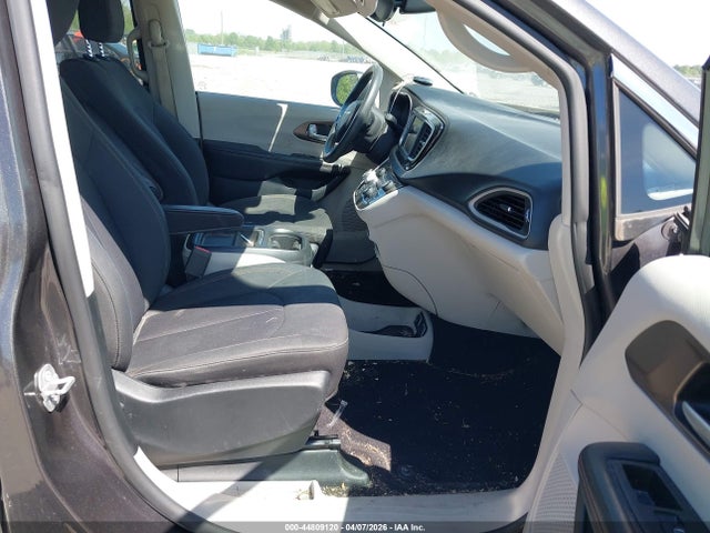 Aukcja sprzedaży 2018 Chrysler Pacifica Touring Plus, vin: 2C4RC1FG2JR125713, numer aukcji: 44809120