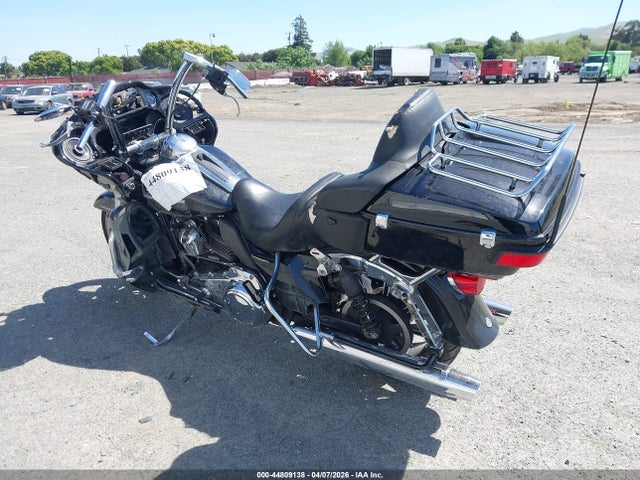 Harley-Davidson FLTRK 2020 1HD1KZF26LB625845 Image 3