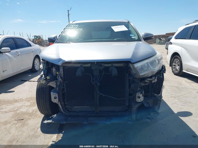 Продажа на аукционе авто 2014 Toyota Highlander Limited V6, vin: 5TDDKRFH1ES012093, номер лота: 44809143