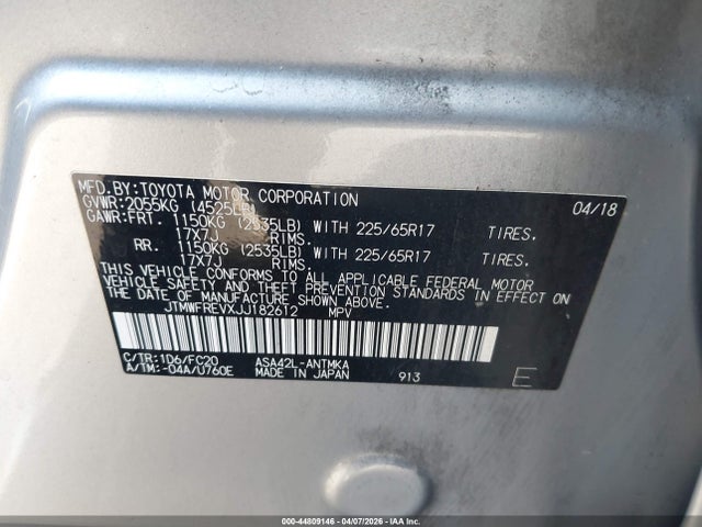JTMWFREVXJJ182612 Toyota Rav4 Xle