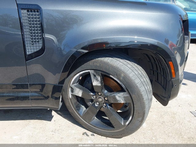 Продажа на аукционе авто 2024 Land Rover Defender 110 P400 X-dynamic Se, vin: SALE27EU8R2289451, номер лота: 44809171