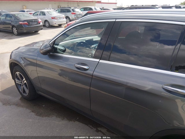 WDC0G4KB6JV099715 Mercedes-Benz Glc 300 4matic
