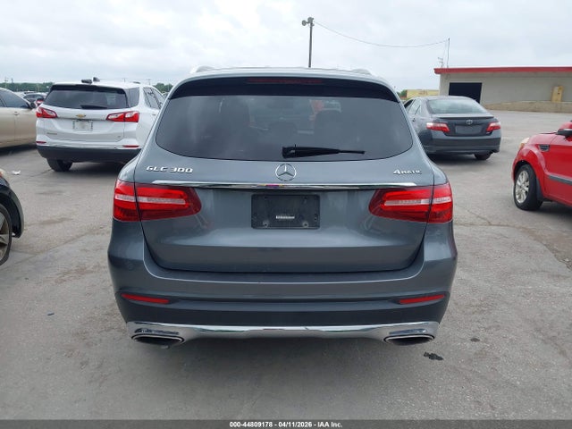 WDC0G4KB6JV099715 Mercedes-Benz Glc 300 4matic