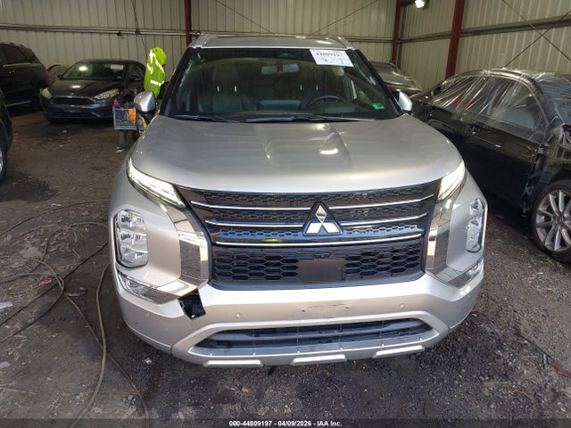 Продаж на аукціоні авто 2022 Mitsubishi Outlander Sel 2.5 2wd/sel Special Edition 2wd, vin: JA4J3VA86NZ008324, номер лоту: 44809197