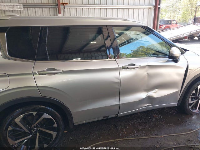 Продаж на аукціоні авто 2022 Mitsubishi Outlander Sel 2.5 2wd/sel Special Edition 2wd, vin: JA4J3VA86NZ008324, номер лоту: 44809197