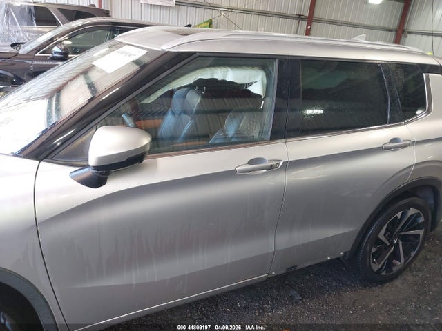 Продаж на аукціоні авто 2022 Mitsubishi Outlander Sel 2.5 2wd/sel Special Edition 2wd, vin: JA4J3VA86NZ008324, номер лоту: 44809197