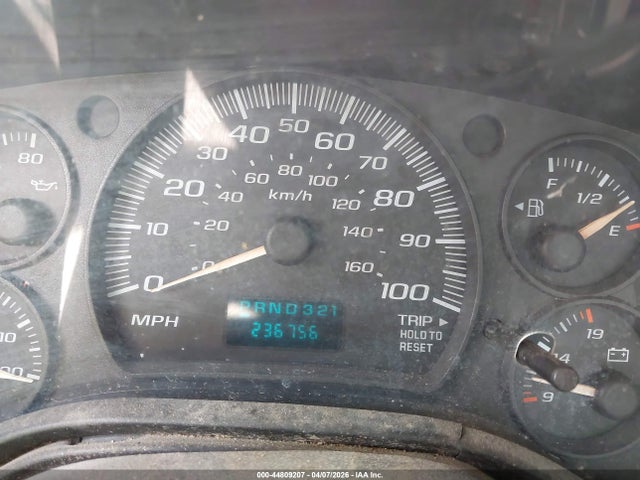 2005 Chevrolet Express Cutaway Base W/c7l/c7n მანქანა იყიდება აუქციონზე, vin: 1GBJG31U551154681, აუქციონის ნომერი: 44809207