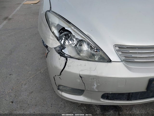 44809226 :رقم المزاد ، JTHBF30G230096285 vin ، 2003 Lexus Es 300 مزاد بيع