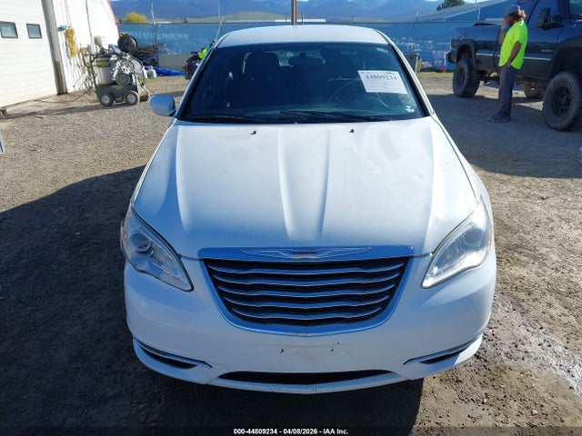 Продаж на аукціоні авто 2013 Chrysler 200 Touring, vin: 1C3CCBBB3DN501993, номер лоту: 44809234