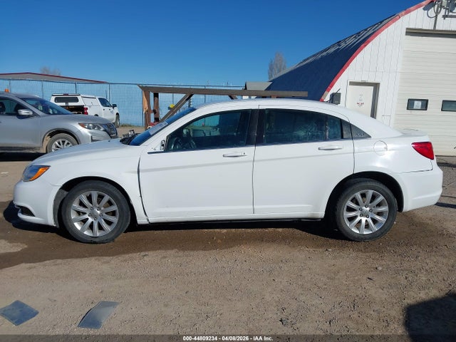 Продаж на аукціоні авто 2013 Chrysler 200 Touring, vin: 1C3CCBBB3DN501993, номер лоту: 44809234