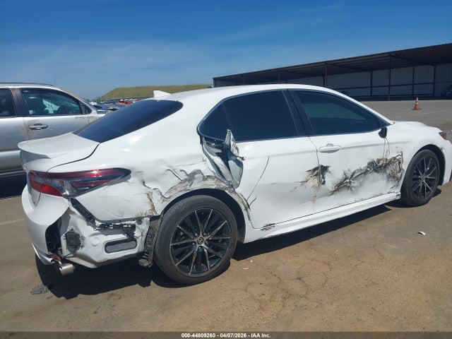 4T1T11AK9MU441409 Toyota CAMRY SE
