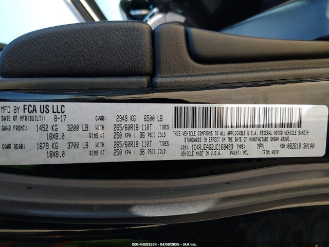 1C4RJEAG2JC168493 Jeep Grand Cherokee Laredo E 4x2