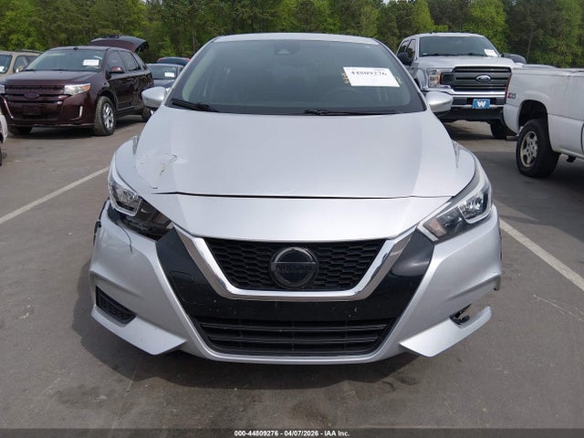 2021 Nissan Versa Sv Xtronic Cvt მანქანა იყიდება აუქციონზე, vin: 3N1CN8EV3ML812096, აუქციონის ნომერი: 44809276