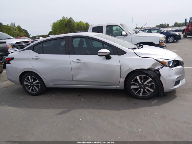 2021 Nissan Versa Sv Xtronic Cvt მანქანა იყიდება აუქციონზე, vin: 3N1CN8EV3ML812096, აუქციონის ნომერი: 44809276