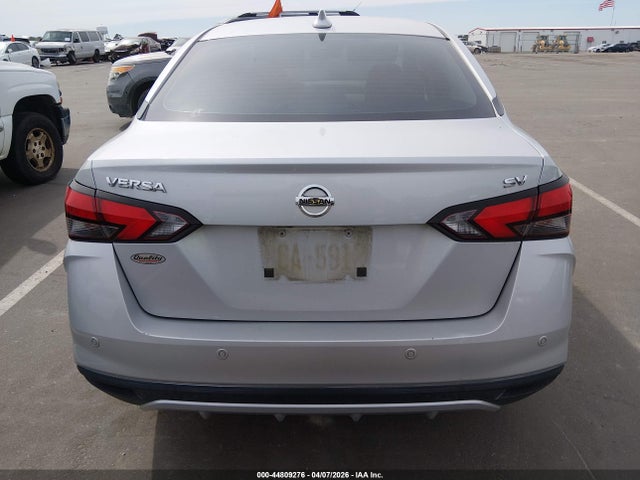 2021 Nissan Versa Sv Xtronic Cvt მანქანა იყიდება აუქციონზე, vin: 3N1CN8EV3ML812096, აუქციონის ნომერი: 44809276