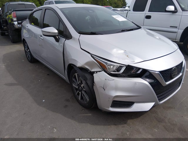 2021 Nissan Versa Sv Xtronic Cvt მანქანა იყიდება აუქციონზე, vin: 3N1CN8EV3ML812096, აუქციონის ნომერი: 44809276