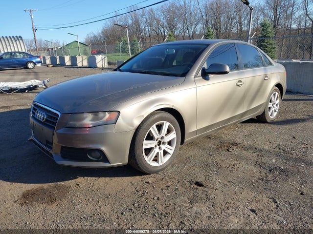 2010 AUDI A4 WAUAFAFL8AN059468 Photo 1