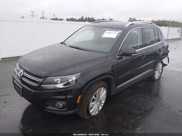 2013 Volkswagen Tiguan S/se/sel მანქანა იყიდება აუქციონზე, vin: WVGAV7AX8DW554427, აუქციონის ნომერი: 44809339