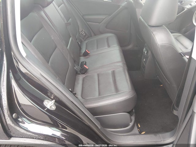 2013 Volkswagen Tiguan S/se/sel მანქანა იყიდება აუქციონზე, vin: WVGAV7AX8DW554427, აუქციონის ნომერი: 44809339