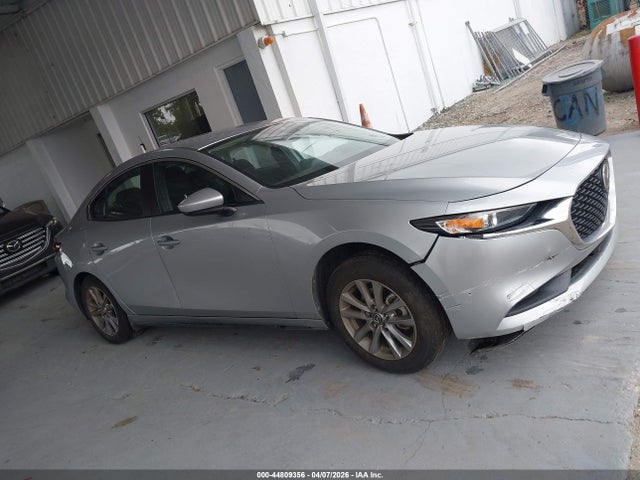 44809356 :رقم المزاد ، JM1BPAA78M1342995 vin ، 2021 Mazda Mazda3 2.0 مزاد بيع