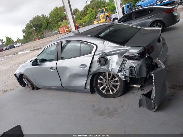 44809356 :رقم المزاد ، JM1BPAA78M1342995 vin ، 2021 Mazda Mazda3 2.0 مزاد بيع