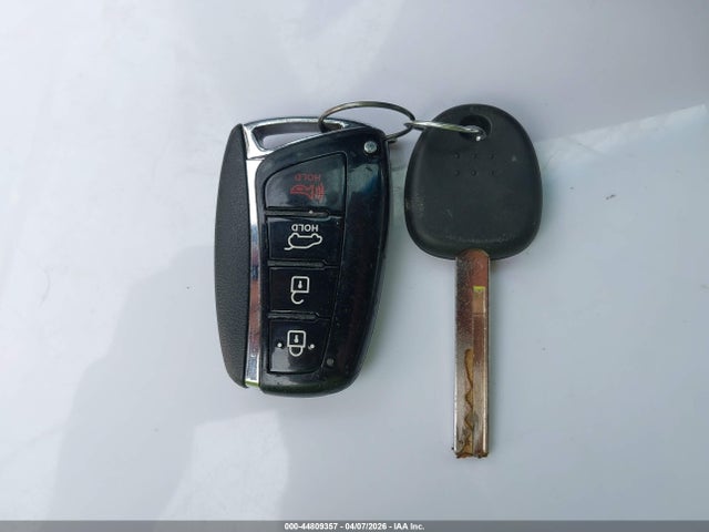 Продаж на аукціоні авто 2013 Hyundai Santa Fe Sport 2.0t, vin: 5XYZU3LA5DG107997, номер лоту: 44809357
