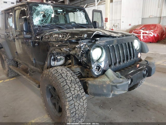 1C4BJWDG0EL306542 Jeep Wrangler Unlimited Willys Wheeler