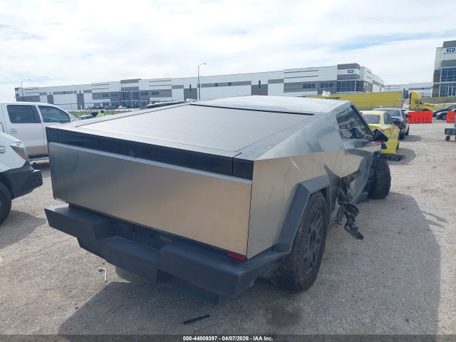 7G2CEHED4SA058605 Tesla Cybertruck All-wheel Drive