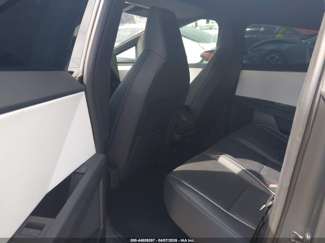 7G2CEHED4SA058605 Tesla Cybertruck All-wheel Drive
