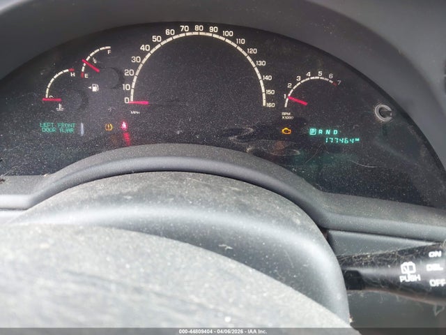 2004 Chrysler Pacifica მანქანა იყიდება აუქციონზე, vin: 2C8GF68474R540933, აუქციონის ნომერი: 44809404