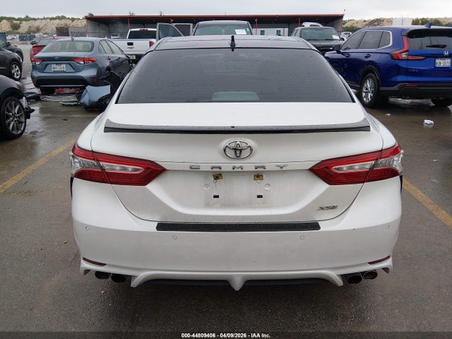 44809406 :رقم المزاد ، 4T1KZ1AK1LU047213 vin ، 2020 Toyota Camry Xse V6 مزاد بيع