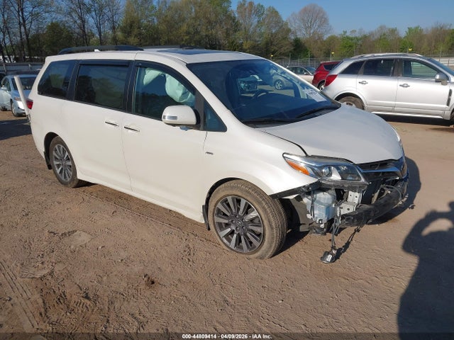 2020 TOYOTA SIENNA 5TDDZ3DC0LS237134