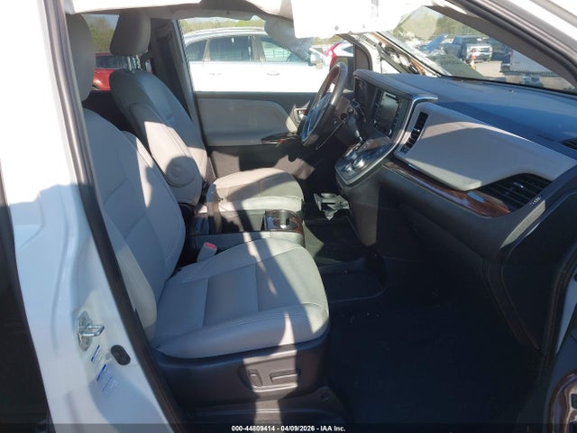 2020 TOYOTA SIENNA 5TDDZ3DC0LS237134 Photo 4