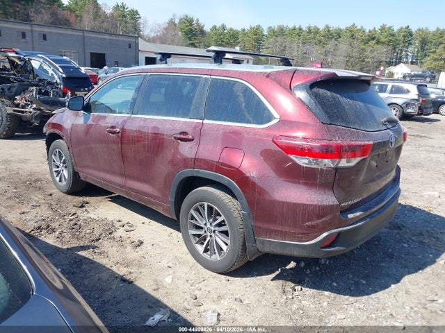 5TDJZRFH1HS396394 Toyota Highlander Xle