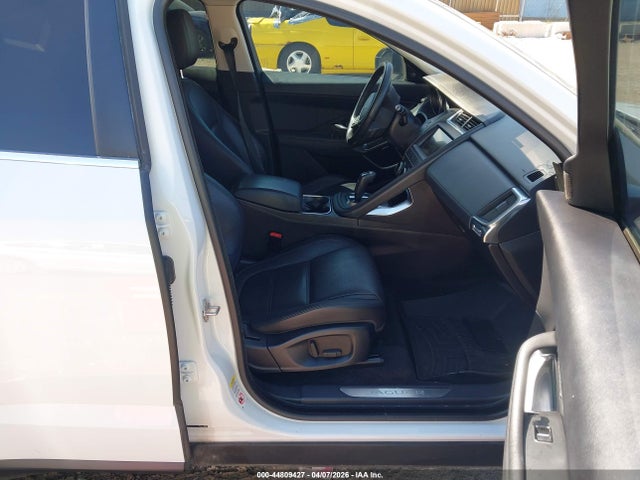 Aukcja sprzedaży 2018 Jaguar E-pace R-dynamic S/s, vin: SADFJ2FX5J1Z27311, numer aukcji: 44809427