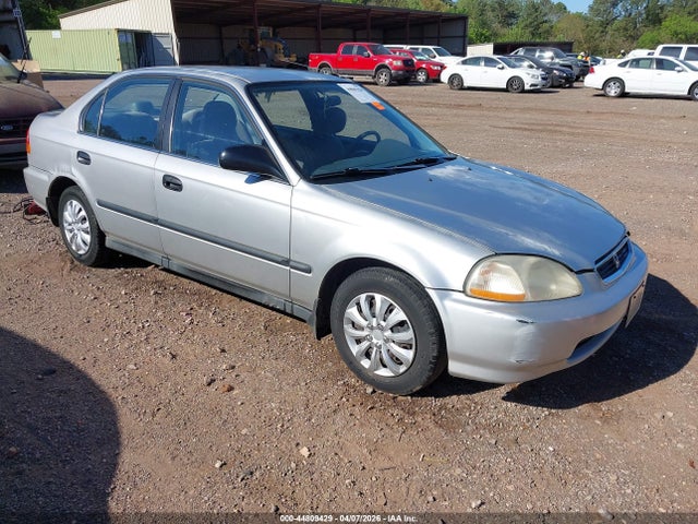 Auction sale of the 1998 Honda Civic Lx, vin: 2HGEJ6677WH602393, lot number: 44809429