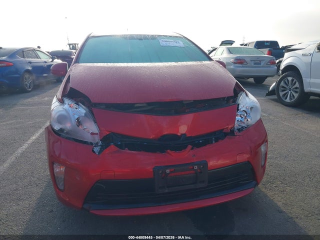 JTDKN3DU3F0454387 Toyota Prius Two