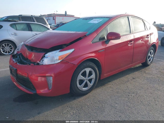 JTDKN3DU3F0454387 Toyota Prius Two