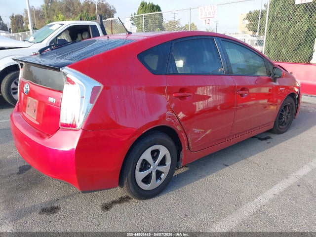 JTDKN3DU3F0454387 Toyota Prius Two