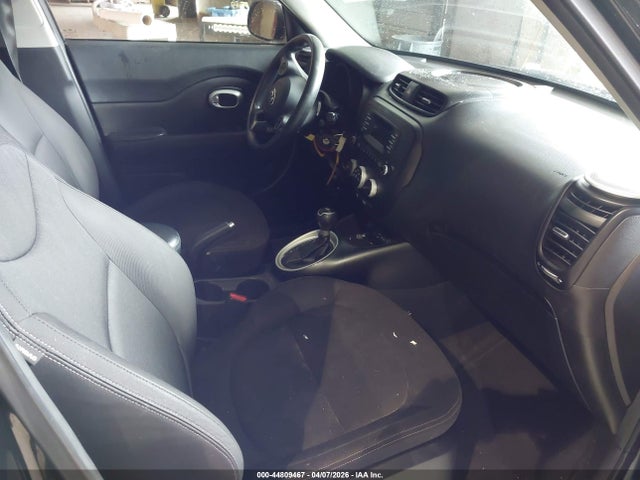 2015 Kia Soul ! მანქანა იყიდება აუქციონზე, vin: KNDJN2A26F7165231, აუქციონის ნომერი: 44809467